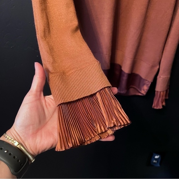 Sioni Milano Brown Sweater with Ruffle Collar Size:L great condition - Picture 7 of 8